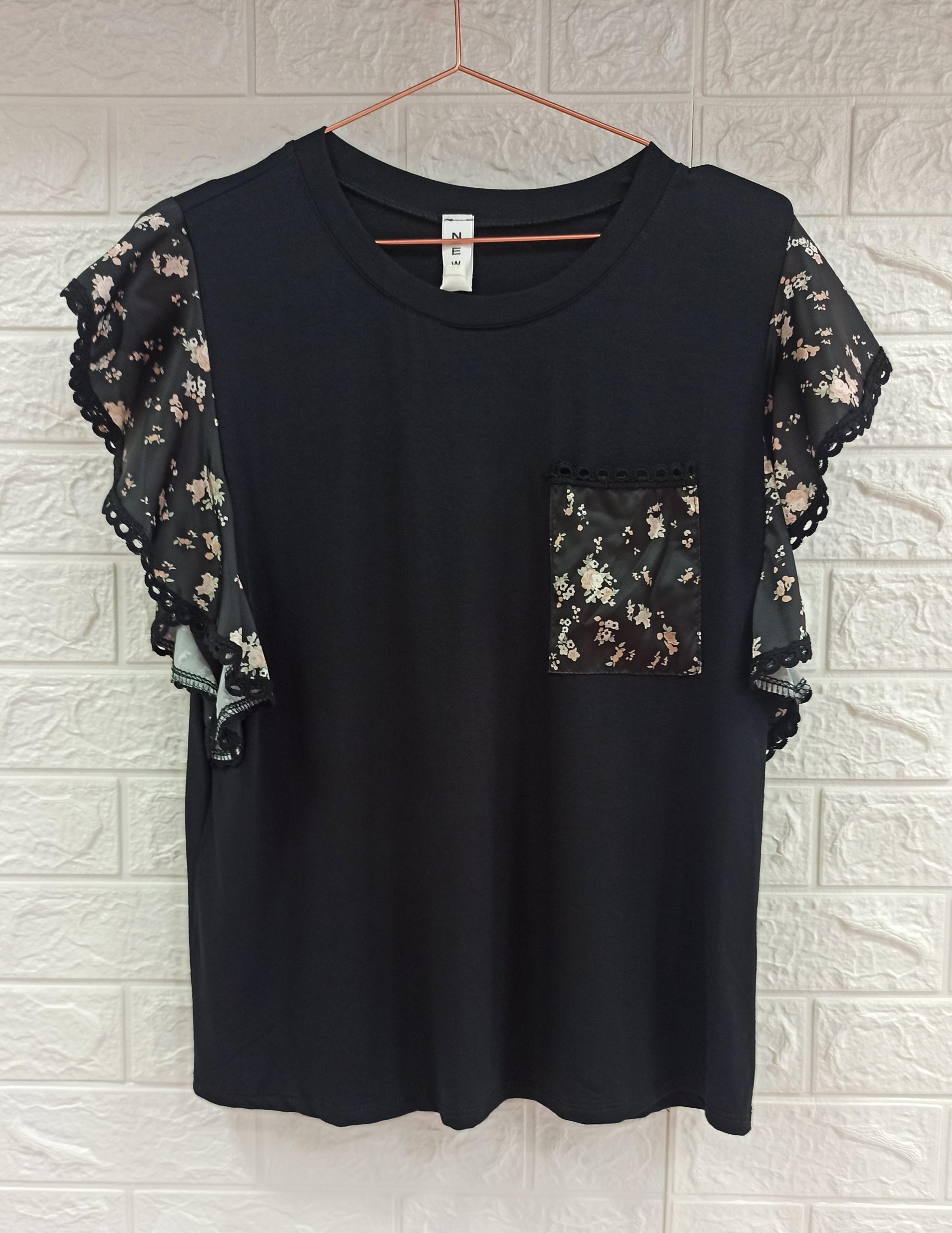 T-shirt "Garden" - Image 2